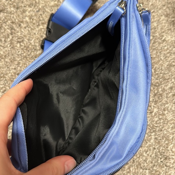 NWT SET ACTIVE Limited Edition Fanny Pack - Picture 3 of 5